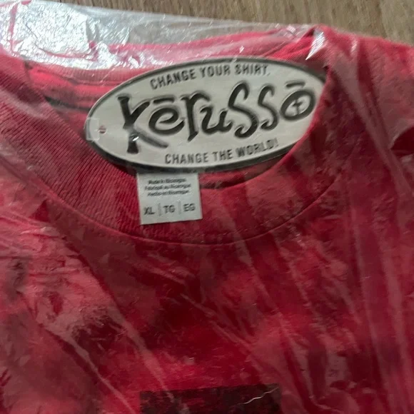 NWT light of the world Cross red shirt XL unisex - Picture 2 of 3